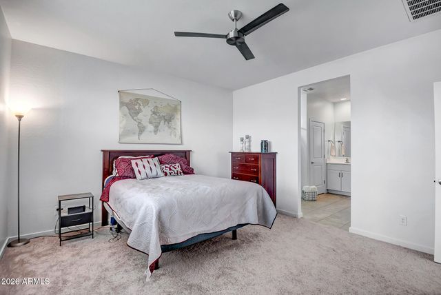 3754 E HAFLINGER Road, San Tan Valley, AZ 85140