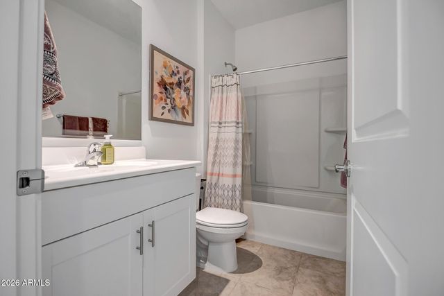 3754 E HAFLINGER Road, San Tan Valley, AZ 85140