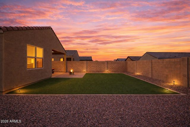 3754 E HAFLINGER Road, San Tan Valley, AZ 85140