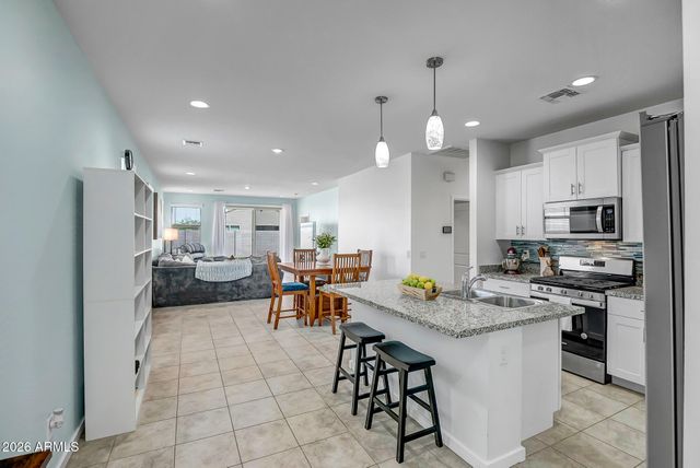 3754 E HAFLINGER Road, San Tan Valley, AZ 85140