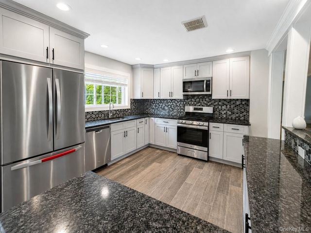 50 Scott Drive, Middletown, NY 10941