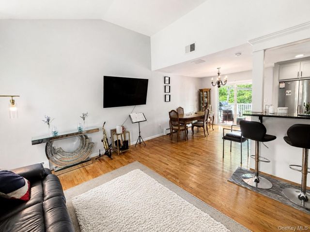 50 Scott Drive, Middletown, NY 10941
