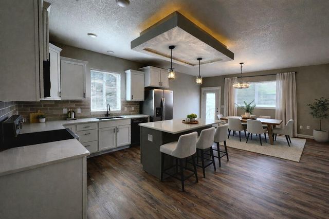 722 Sequoia Drive, Altoona, WI 54720