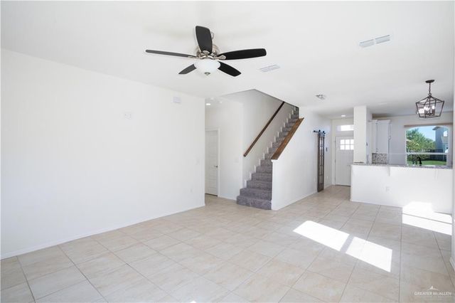 2325 N Peking Street, Mcallen, TX 78501