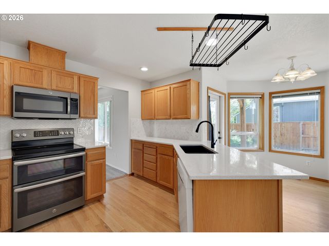 1625 Se 71ST Ave, Hillsboro, OR 97123