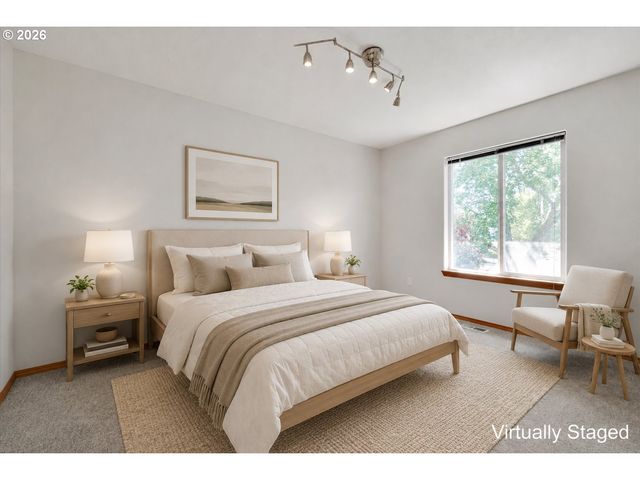 1625 Se 71ST Ave, Hillsboro, OR 97123