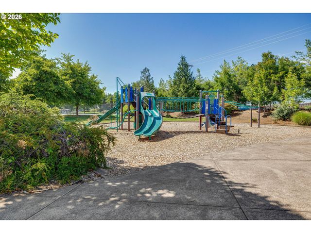 1625 Se 71ST Ave, Hillsboro, OR 97123