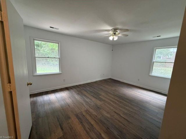 3817 Waynoka Drive, Greensboro, NC 27410