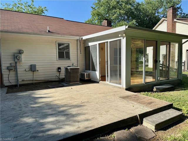 3817 Waynoka Drive, Greensboro, NC 27410