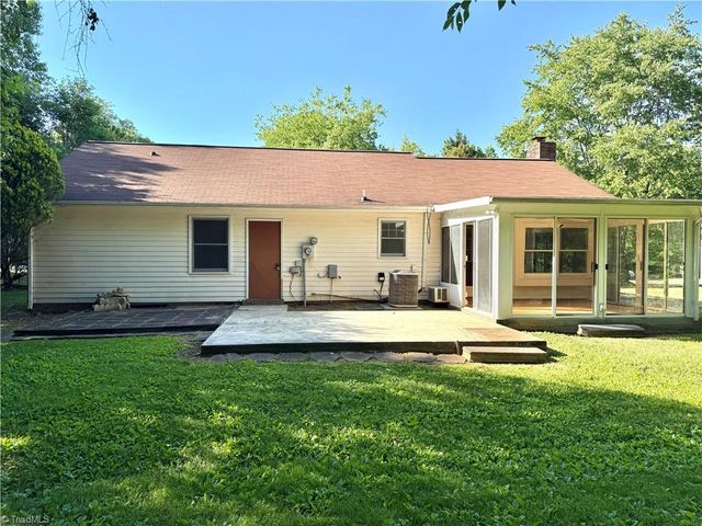 3817 Waynoka Drive, Greensboro, NC 27410