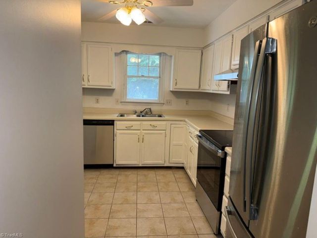 3817 Waynoka Drive, Greensboro, NC 27410