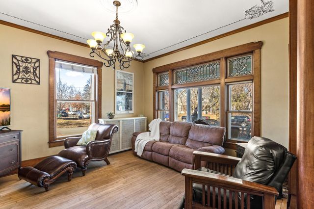 930 3rd Avenue, Eau Claire, WI 54703