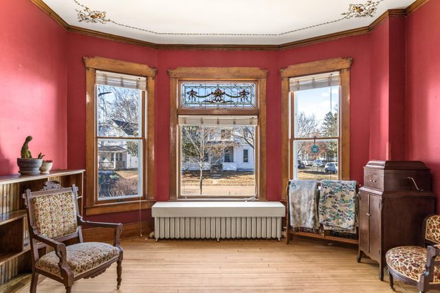 930 3rd Avenue, Eau Claire, WI 54703