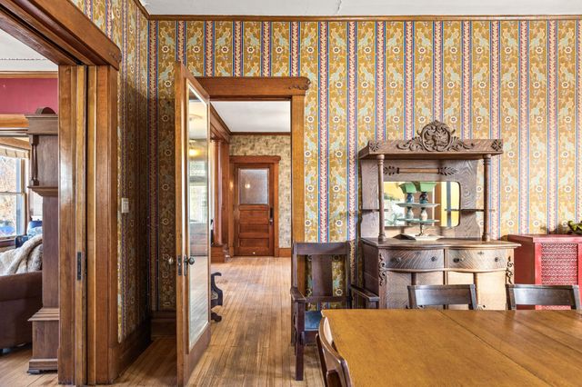 930 3rd Avenue, Eau Claire, WI 54703