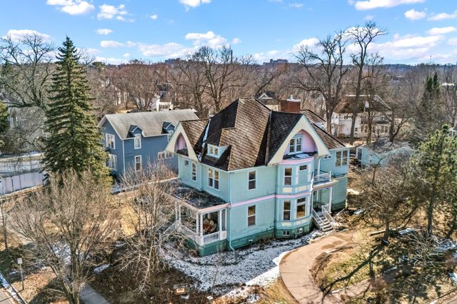 930 3rd Avenue, Eau Claire, WI 54703