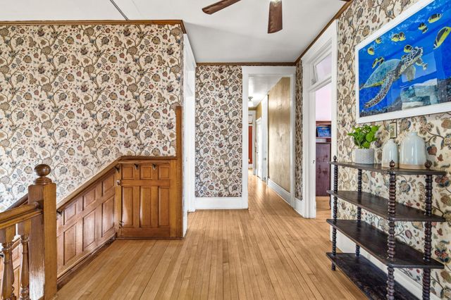 930 3rd Avenue, Eau Claire, WI 54703