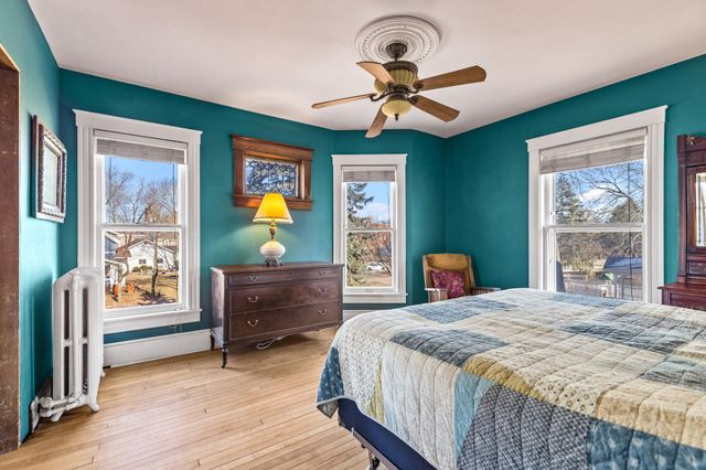 930 3rd Avenue, Eau Claire, WI 54703