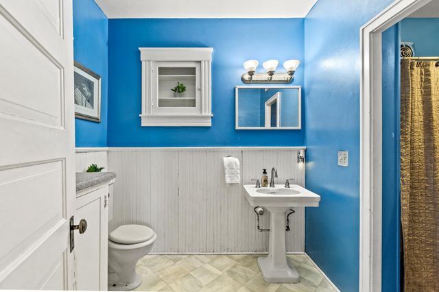 930 3rd Avenue, Eau Claire, WI 54703