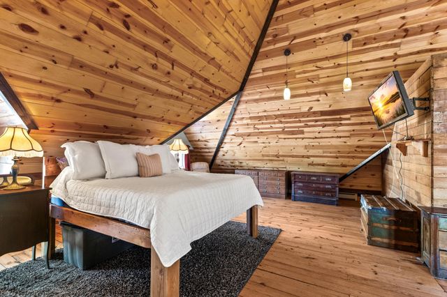 930 3rd Avenue, Eau Claire, WI 54703