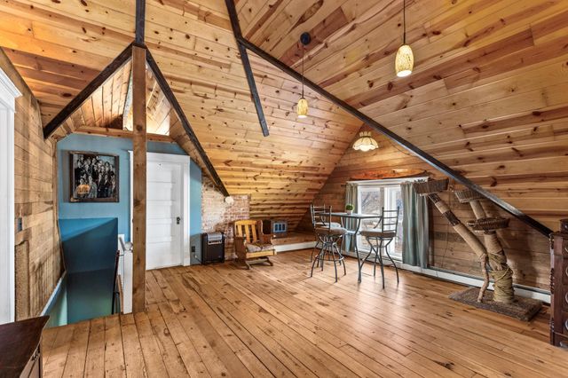 930 3rd Avenue, Eau Claire, WI 54703