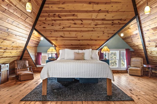 930 3rd Avenue, Eau Claire, WI 54703