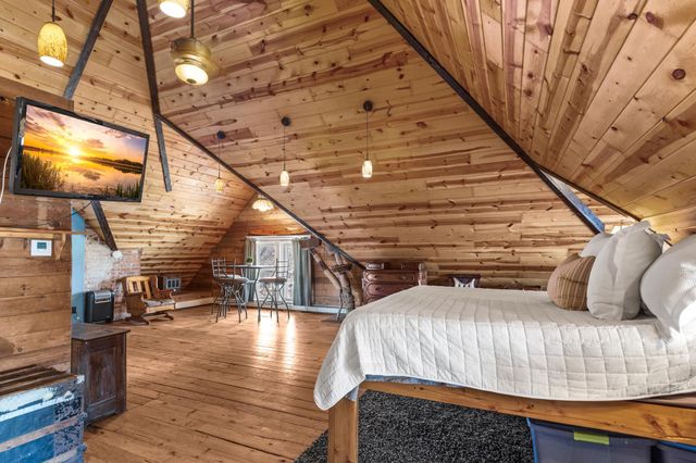 930 3rd Avenue, Eau Claire, WI 54703