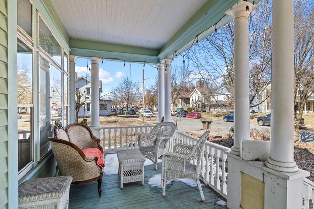 930 3rd Avenue, Eau Claire, WI 54703