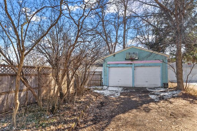 930 3rd Avenue, Eau Claire, WI 54703