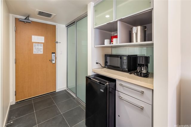 410 Atkinson Drive 2329, Honolulu, HI 96814