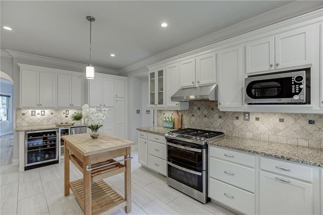 2961 Surrey Lane, Atlanta, GA 30341