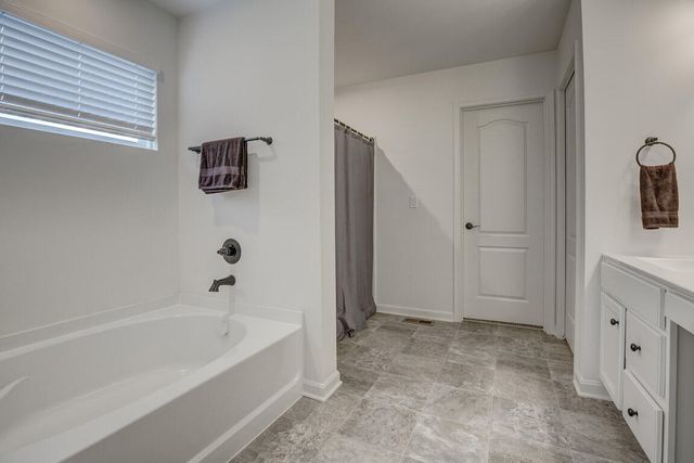3186 Bentgrass Way, Hebron, KY 41048