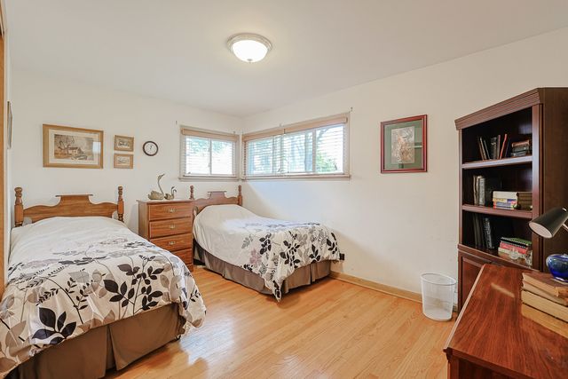 5505 Keeney Street, Morton Grove, IL 60053