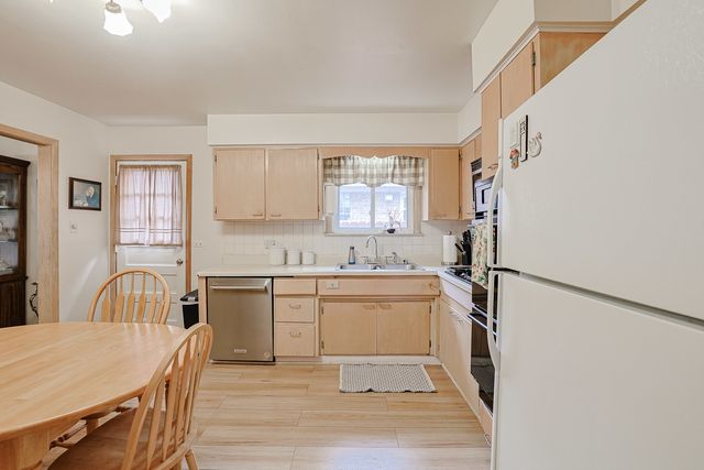5505 Keeney Street, Morton Grove, IL 60053