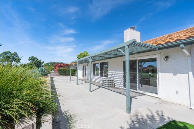 927 Saint Ann Drive, Paso Robles, CA 93446