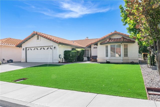 927 Saint Ann Drive, Paso Robles, CA 93446