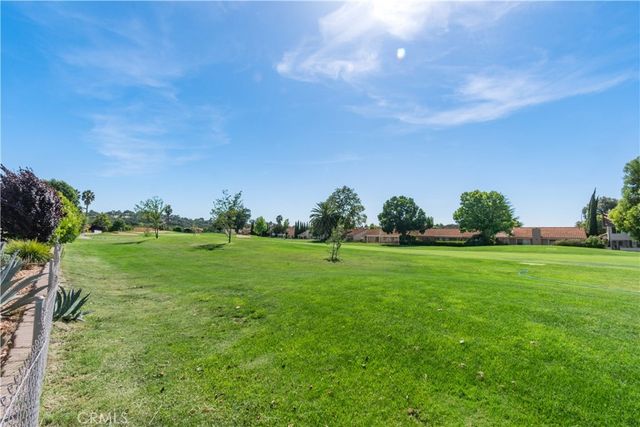 927 Saint Ann Drive, Paso Robles, CA 93446