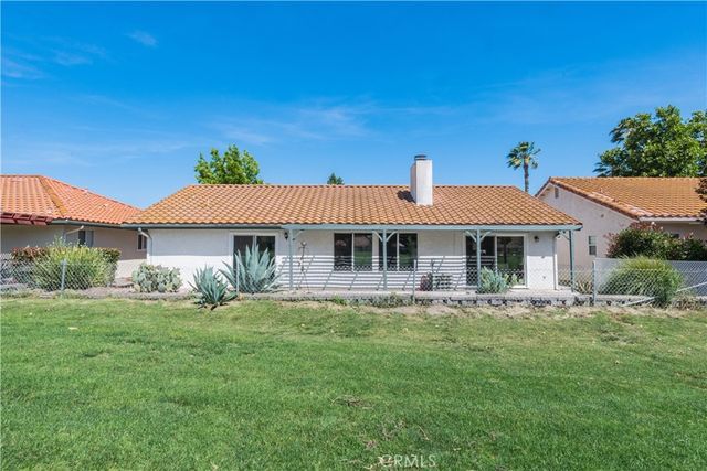 927 Saint Ann Drive, Paso Robles, CA 93446