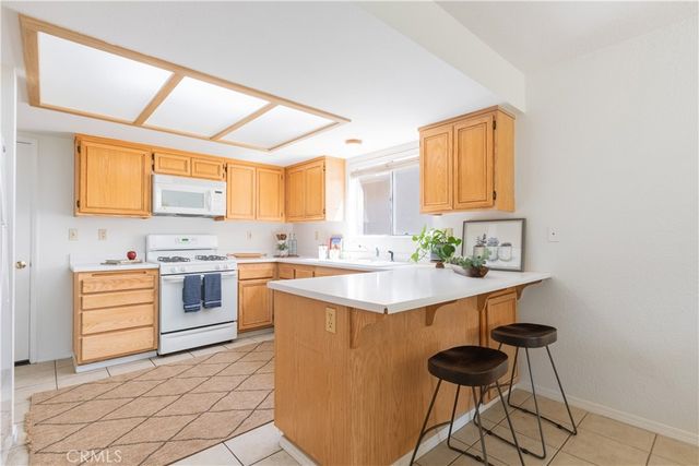 927 Saint Ann Drive, Paso Robles, CA 93446