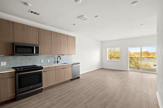 4802 S Congress Ave 420, Austin, TX 78745