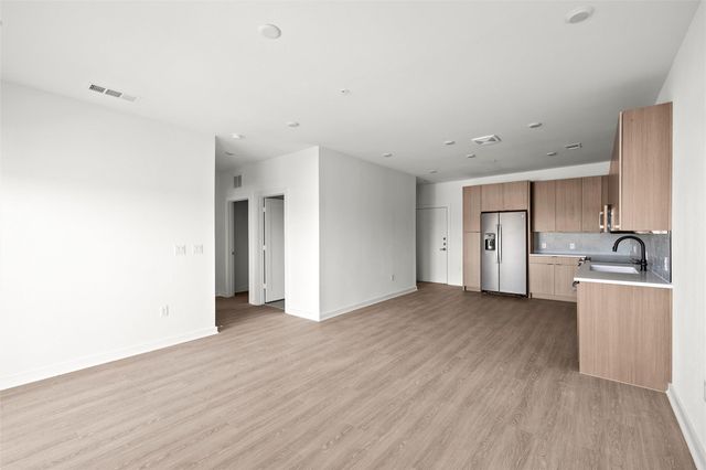 4802 S Congress Ave 420, Austin, TX 78745