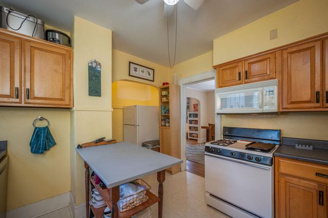 406 W Lewis Street, Mankato, MN 56001