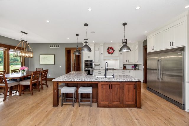 24913 Covenant Lane, Adel, IA 50003