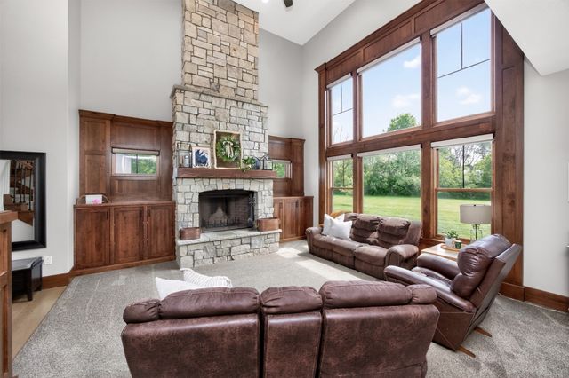 24913 Covenant Lane, Adel, IA 50003