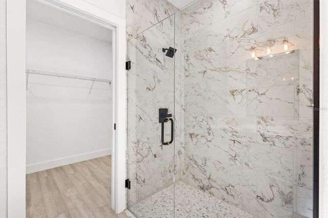 8506 COUNTY ROAD 243, Wildwood, FL 34785