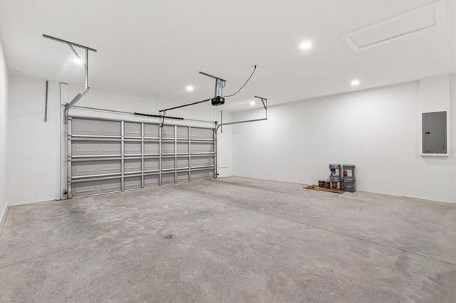 8506 COUNTY ROAD 243, Wildwood, FL 34785