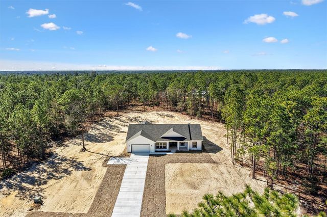 8506 COUNTY ROAD 243, Wildwood, FL 34785