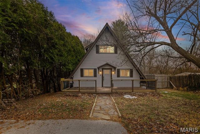 741 E Lake Drive, Edwardsville, IL 62025