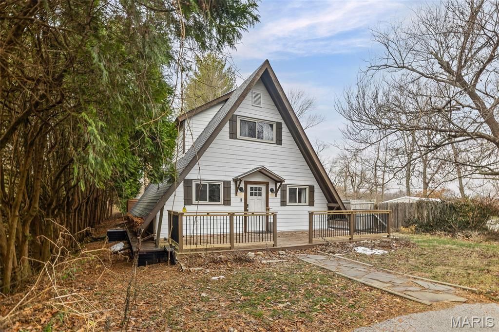 741 E Lake Drive, Edwardsville, IL 62025