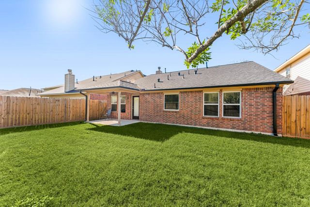 12006 Champions Walk Lane, Houston, TX 77066