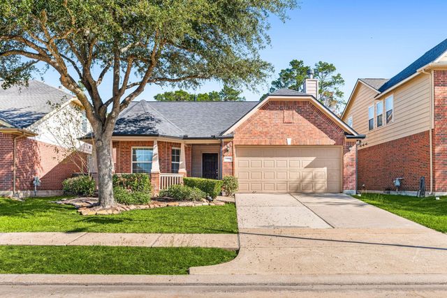 12006 Champions Walk Lane, Houston, TX 77066